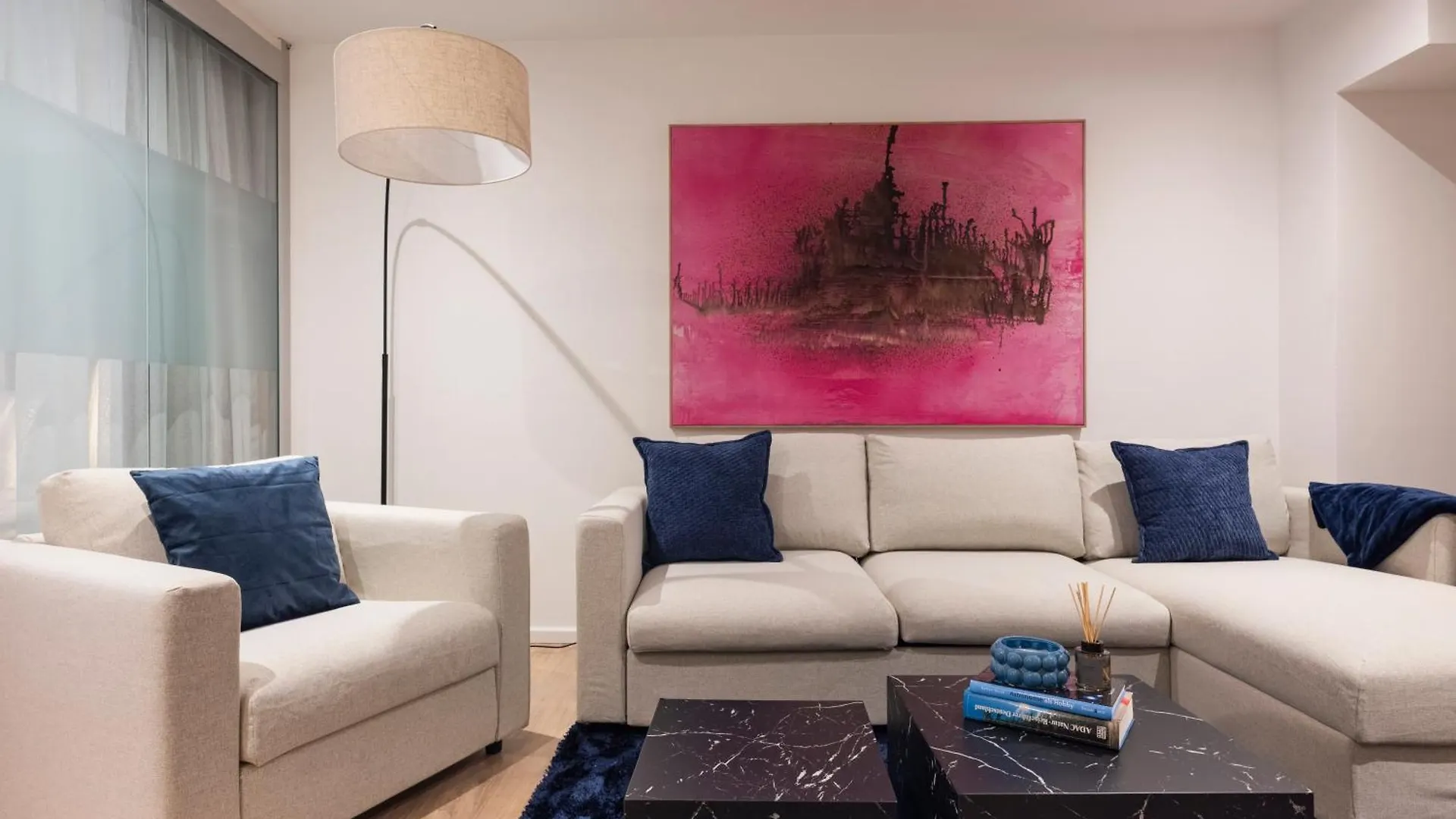 Alexa Chic Design Apart Up To 5 Persons - Parking - Superfast Wifi Βερολίνο 0*,  Γερμανία